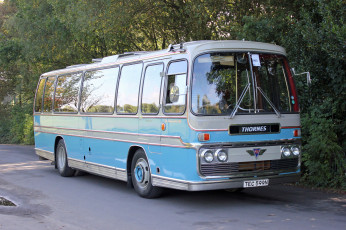 Картинка автомобили автобусы транспорт пассажирский