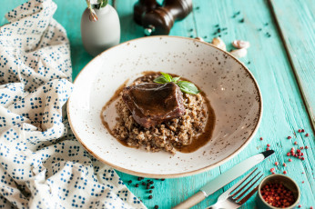 Картинка еда вторые+блюда гречка мясо подлива второе блюдо