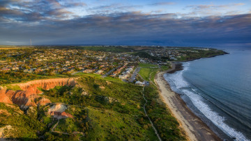 Картинка города -+панорамы побережье