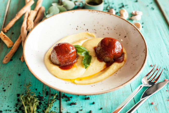 Обои картинки фото еда, вторые блюда, пюре, обед, вкусно, зелень