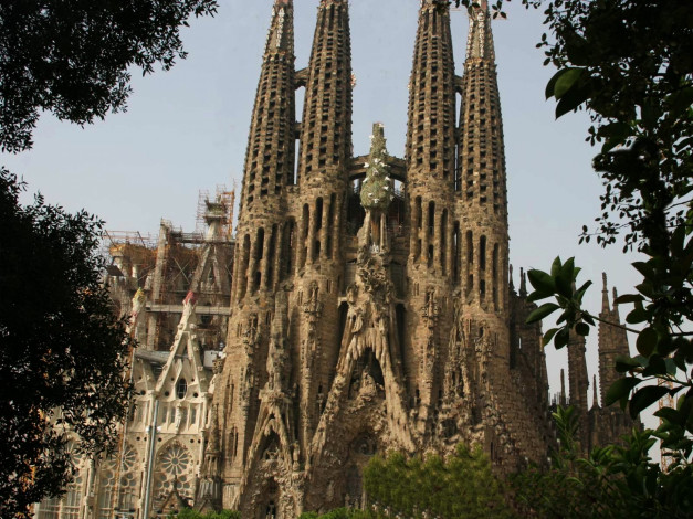 Обои картинки фото города, барселона , испания, gaudi, sagrada, familia