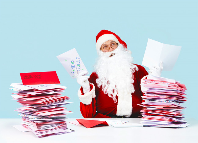 Обои картинки фото праздничные, дед мороз,  санта клаус, письма, санта