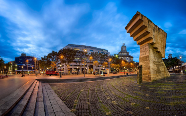 Обои картинки фото города, барселона , испания, огни, вечер, площадь