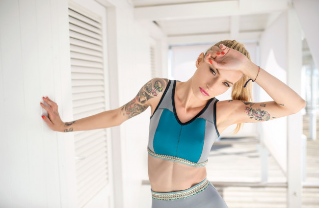 Обои картинки фото девушка, девушки, -unsort , блондинки,  светловолосые, модель, anita, liselotte, baratta