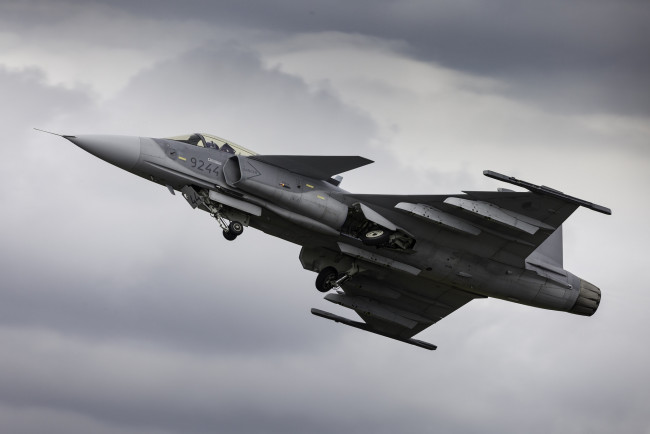 Обои картинки фото авиация, боевые самолёты, ввс