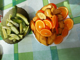 Картинка еда бананы ежа огурцы апельсины фрукты