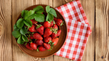 Картинка еда клубника +земляника ягоды