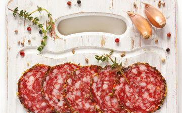 Картинка еда колбасные+изделия колбаса