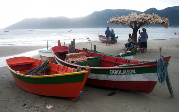 Картинка корабли лодки +шлюпки берег залив