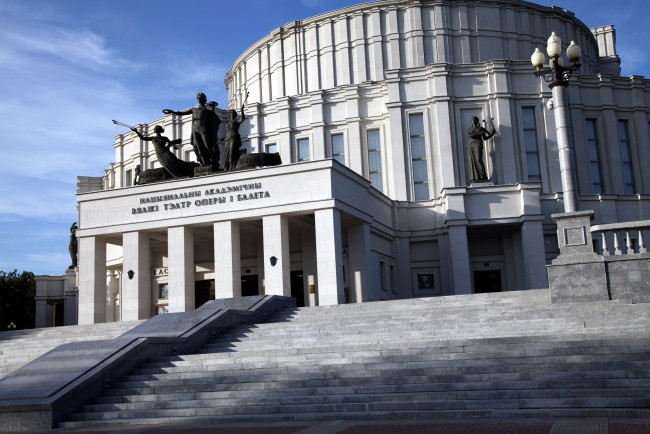 Обои картинки фото города, минск , беларусь, оперный, театр