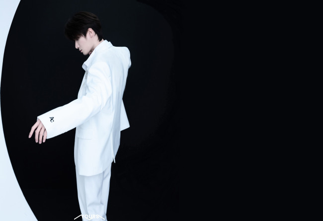 Обои картинки фото мужчины, liu haikuan, лю, хайкуань, liu, haikuan