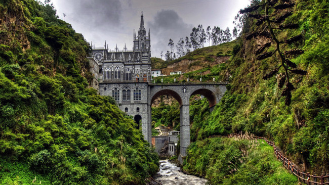 Обои картинки фото el santuario de nuestra senora del rosario de las lajas, colombia, города, - католические соборы,  костелы,  аббатства, el, santuario, de, nuestra, senora, del, rosario, las, lajas