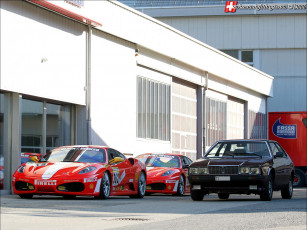 Картинка автомобили разные вместе