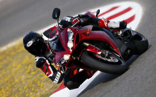 Обои картинки фото мотоциклы, yamaha