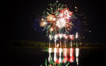 Картинка разное салюты фейерверки