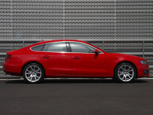 Картинка автомобили audi sportback a5 quattro 2-0t красный au-spec