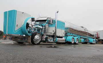 Картинка автомобили peterbilt tanker