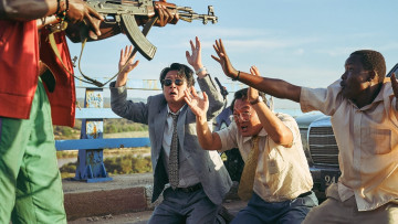 Картинка escape+from+mogadishu+ +2021+ кино+фильмы escape+from+mogadishu побег из могадишо история боевик mogadisyu военный драма кадры фильма