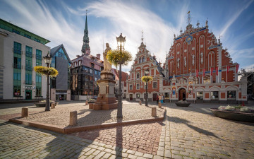 Картинка города рига+ латвия площадь памятник фонари