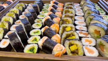 Картинка еда рыба +морепродукты +суши +роллы японская кухня суши роллы ассорти