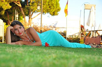 Картинка мария+кондрашина девушки -+брюнетки +шатенки девушка женщина брюнетка темноволосая сексуальная модель звезда позирует разная обувь верхняя стильная одежда нижнее эротическое бельё трусы лифчик колготки чулки аксессуары макияж и множество элементов на фотографии