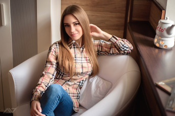 Картинка сексуальная+девушка девушки -+брюнетки +шатенки девушка женщина шатенка темноволосая сексуальная модель звезда позирует разная обувь верхняя стильная одежда нижнее эротическое бельё трусы лифчик колготки чулки аксессуары макияж и множество элементов на фотографии