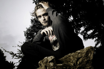 Картинка мужчины robert pattinson вампир актер сумерки