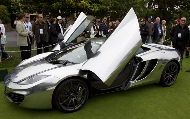 Обои картинки фото mclaren, mp4, 12c, bespoke, edition, 2011, автомобили, выставки, уличные, фото