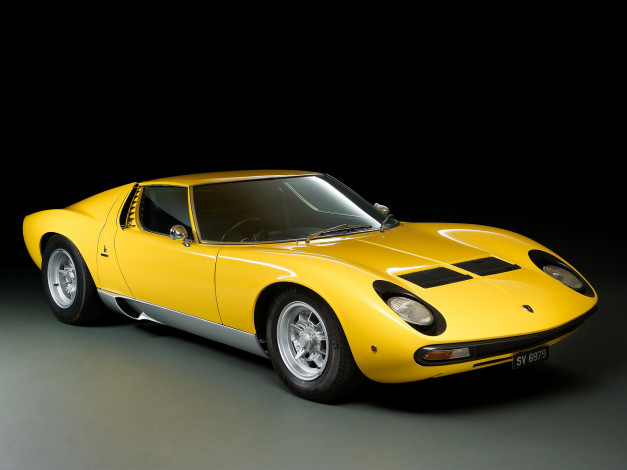 Обои картинки фото автомобили, lamborghini, желтый, uk-spec, sv, p400, miura