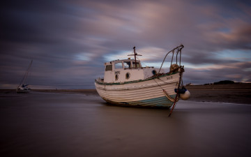 Картинка корабли баркасы+ +буксиры пейзаж ночь корабль