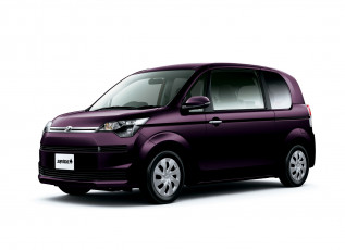 Картинка автомобили toyota 2015г spade