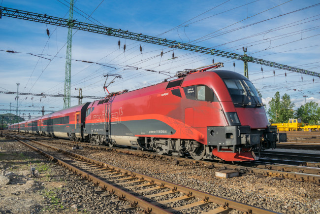 Обои картинки фото техника, электровозы, локомотив, состав