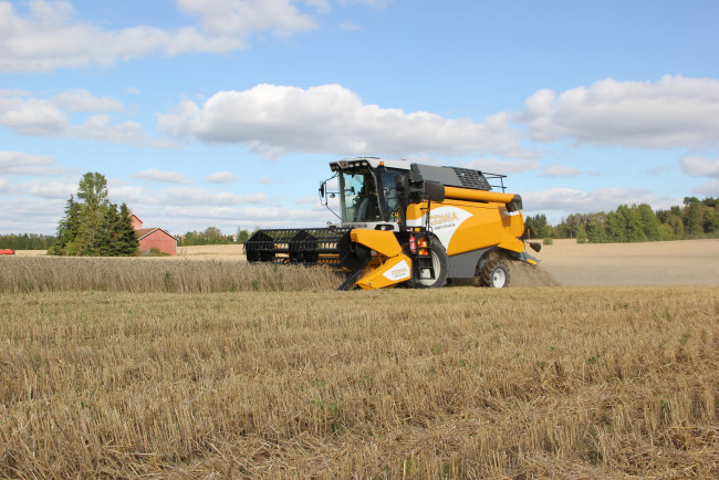 Обои картинки фото техника, комбайны, sampo