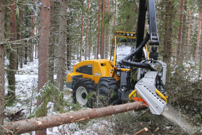 Обои картинки фото техника, лесоповалочная техника, sampo