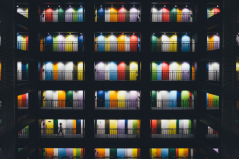 Картинка города -+здания +дома токио этажи двери Япония человек дом город