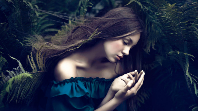 Обои картинки фото девушка, девушки, -unsort , брюнетки, темноволосые, модель