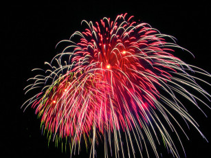 Картинка разное салюты фейерверки