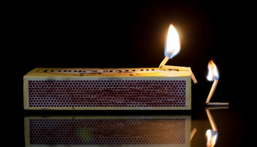 Картинка разное курительные принадлежности спички пламя смысл