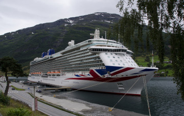 Картинка britannia корабли лайнеры круиз лайнер