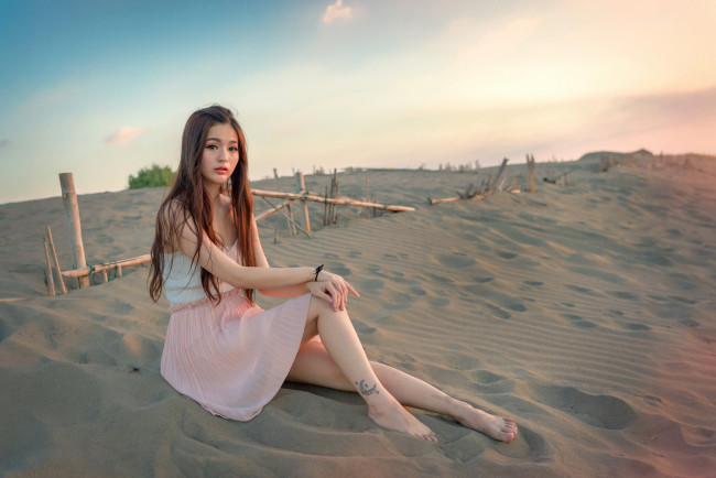 Обои картинки фото девушки, -unsort , азиатки, фон, взгляд, девушка