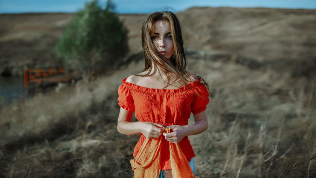 Обои картинки фото девушка, девушки, -unsort , брюнетки, темноволосые, модель