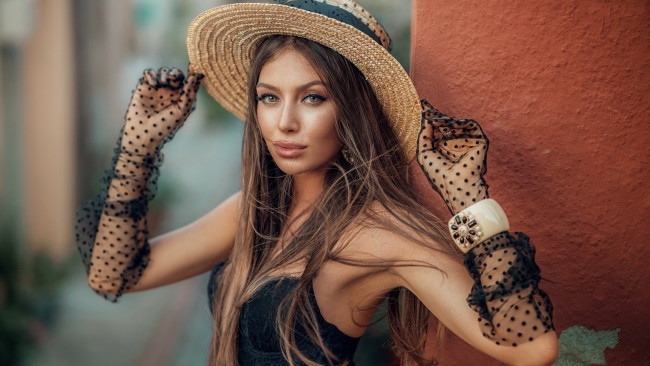 Обои картинки фото девушки, - брюнетки,  шатенки, шляпа, кружевные, перчатки