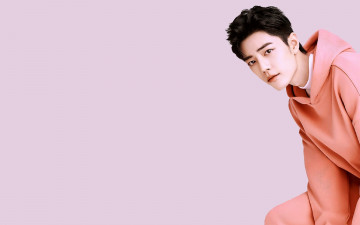 Картинка мужчины xiao+zhan актер толстовка