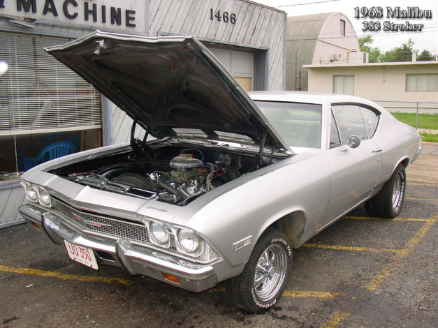 Обои картинки фото malibu, автомобили, выставки, уличные, фото