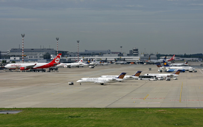 Обои картинки фото авиация, разные, вместе