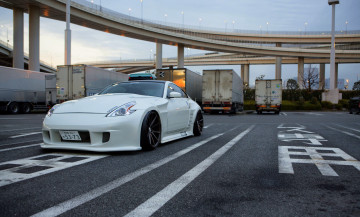 Картинка автомобили nissan datsun white stance 370z vossen
