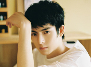 Картинка мужчины wang+hao+xuan ван хаосюань wang hao xuan