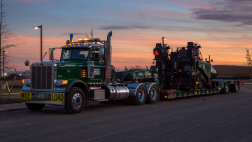 Картинка автомобили peterbilt truckrogers прицеп