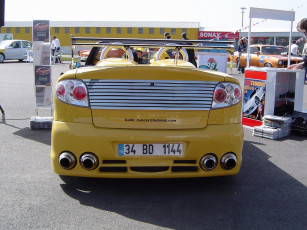 Картинка автомобили renault