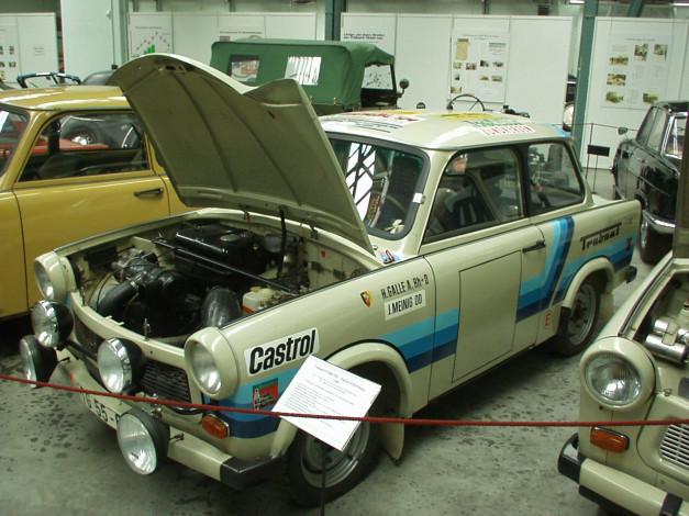 Обои картинки фото trabant, 601, автомобили, выставки, уличные, фото